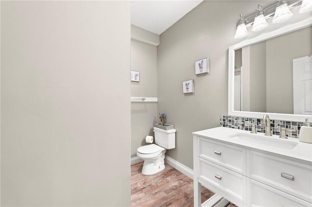 1812 N 150th Street, Basehor, KS 66007