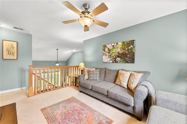 1812 N 150th Street, Basehor, KS 66007