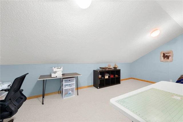 1812 N 150th Street, Basehor, KS 66007