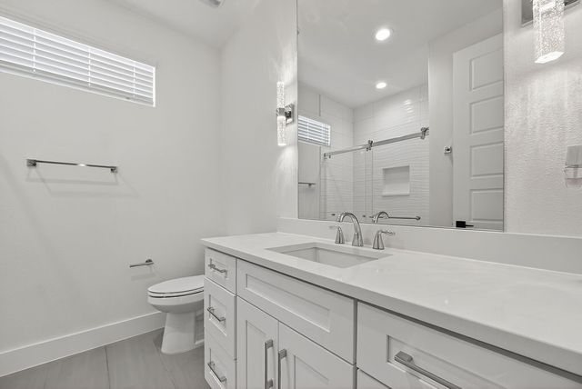 2006 Oak Garden Court, Dallas, TX 75232