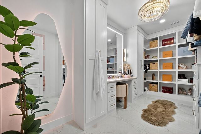 2006 Oak Garden Court, Dallas, TX 75232