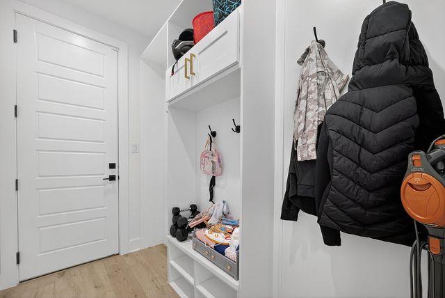 2006 Oak Garden Court, Dallas, TX 75232