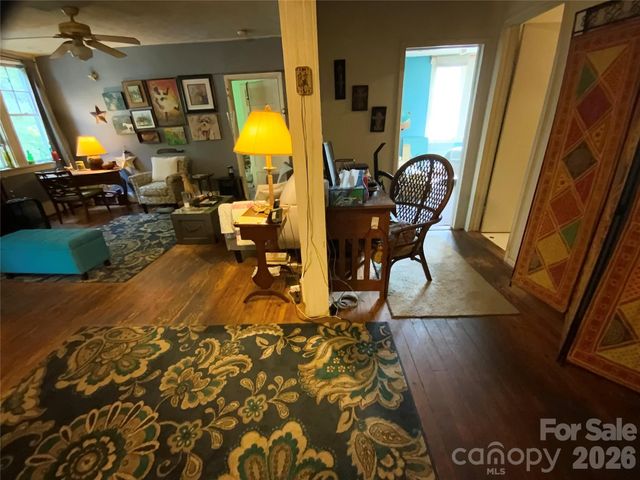 58 Seminary Street, Saluda, NC 28773