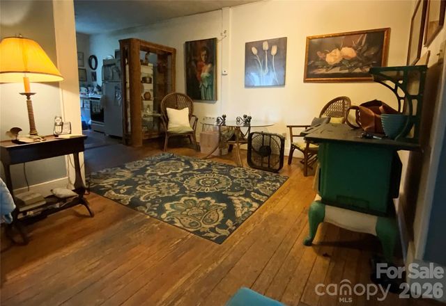 58 Seminary Street, Saluda, NC 28773