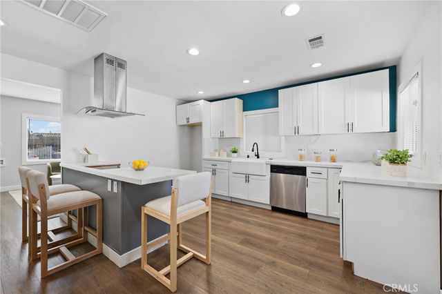 6612 2nd, Los Angeles, CA 90043