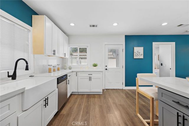 6612 2nd, Los Angeles, CA 90043