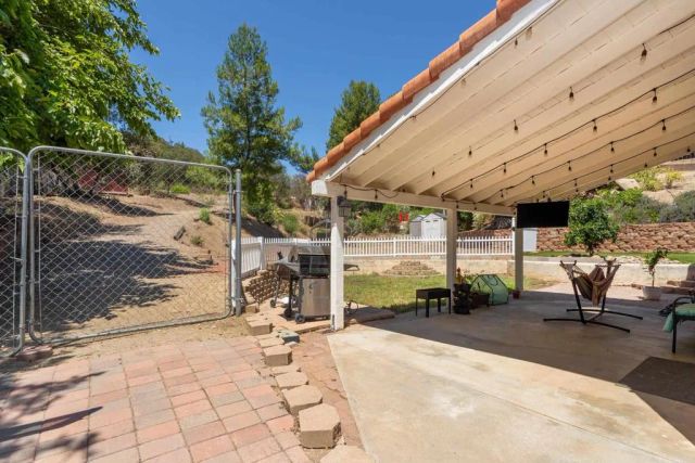 23945 Nectar Way, Ramona, CA 92065