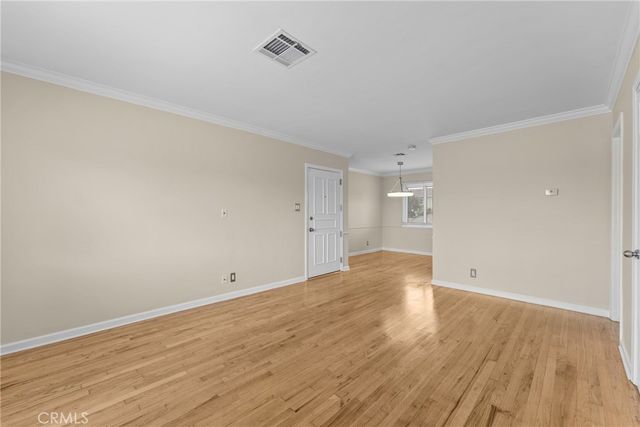 2115 W 103rd Place, Los Angeles, CA 90047