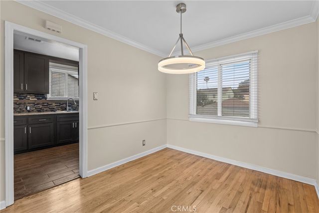 2115 W 103rd Place, Los Angeles, CA 90047