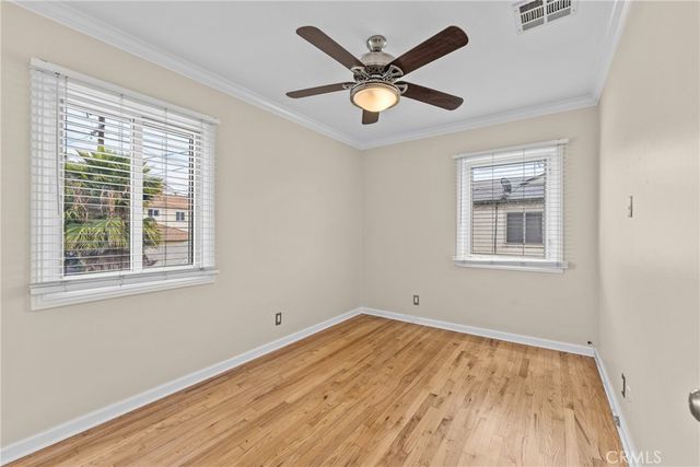 2115 W 103rd Place, Los Angeles, CA 90047