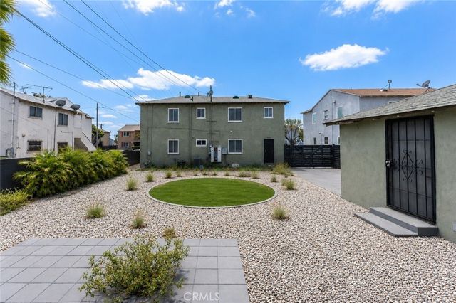 2115 W 103rd Place, Los Angeles, CA 90047