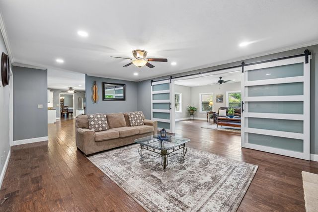 115 Laural Hill Dr, Smyrna, TN 37167