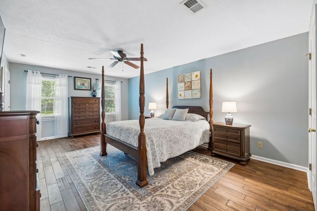 115 Laural Hill Dr, Smyrna, TN 37167