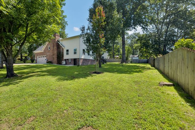 115 Laural Hill Dr, Smyrna, TN 37167
