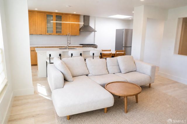 410 Campbell Avenue, San Francisco, CA 94134