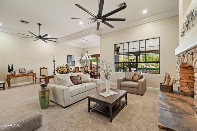 36045 N Willow Cross Drive, Cave Creek, AZ 85331