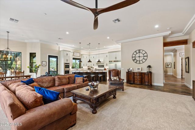 36045 N Willow Cross Drive, Cave Creek, AZ 85331