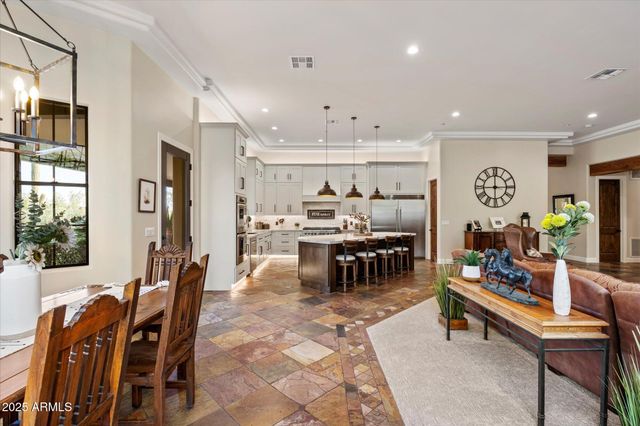 36045 N Willow Cross Drive, Cave Creek, AZ 85331