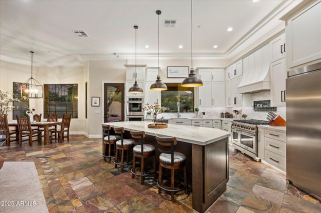 36045 N Willow Cross Drive, Cave Creek, AZ 85331