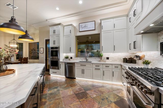 36045 N Willow Cross Drive, Cave Creek, AZ 85331