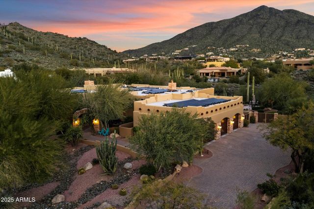 36045 N Willow Cross Drive, Cave Creek, AZ 85331