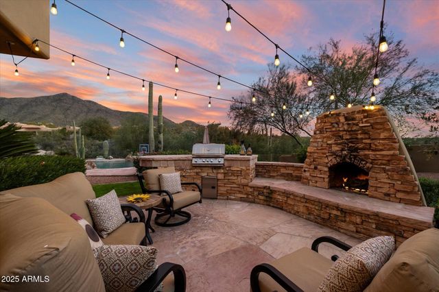 36045 N Willow Cross Drive, Cave Creek, AZ 85331