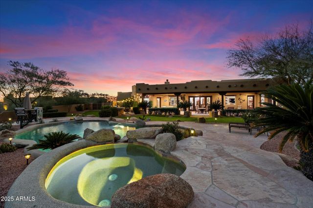 36045 N Willow Cross Drive, Cave Creek, AZ 85331