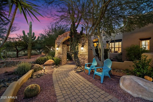 36045 N Willow Cross Drive, Cave Creek, AZ 85331