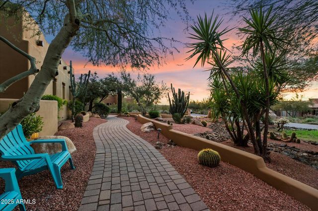 36045 N Willow Cross Drive, Cave Creek, AZ 85331