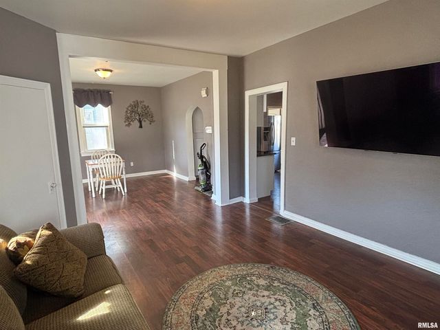 1205 HENRIETTA Street, Pekin, IL 61554