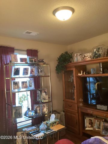 8857 Olivia Rose Cove, Southaven, MS 38671