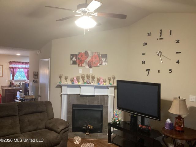 8857 Olivia Rose Cove, Southaven, MS 38671