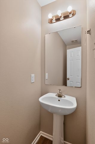 1191 N Aberdeen Drive, Franklin, IN 46131