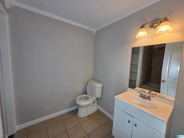 1406 12TH AVENUE N, Bessemer, AL 35020