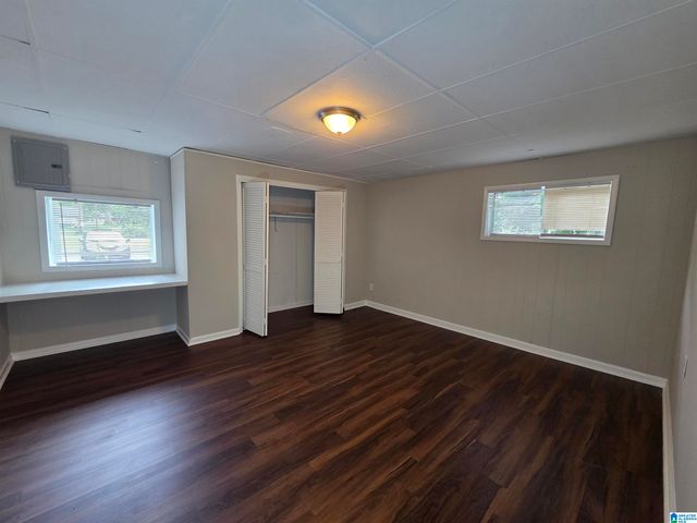 1406 12TH AVENUE N, Bessemer, AL 35020