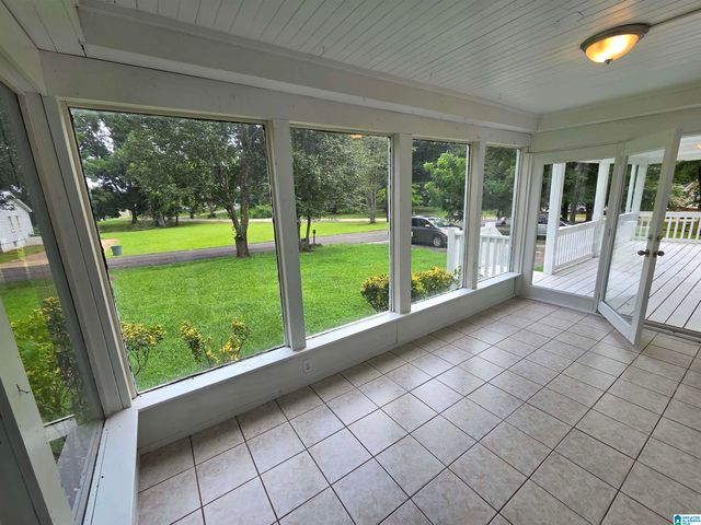 1406 12TH AVENUE N, Bessemer, AL 35020