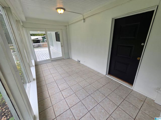 1406 12TH AVENUE N, Bessemer, AL 35020