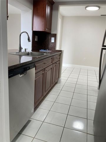 6881 NW 26th Street, Sunrise, FL 33313