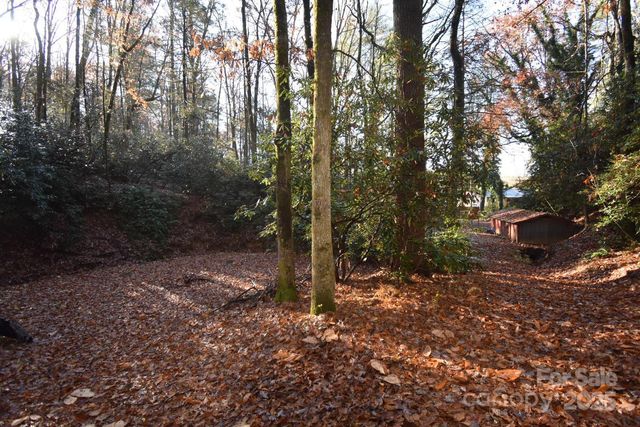 18748 Rosman Highway, Sapphire, NC 28774