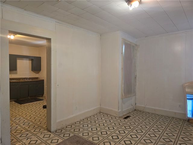 58 Champlain Street, Rochester, NY 14608