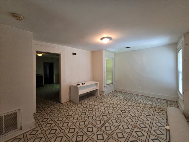 58 Champlain Street, Rochester, NY 14608