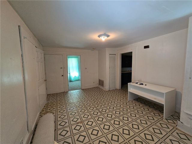 58 Champlain Street, Rochester, NY 14608