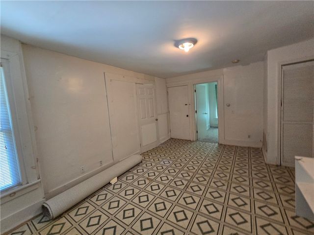 58 Champlain Street, Rochester, NY 14608