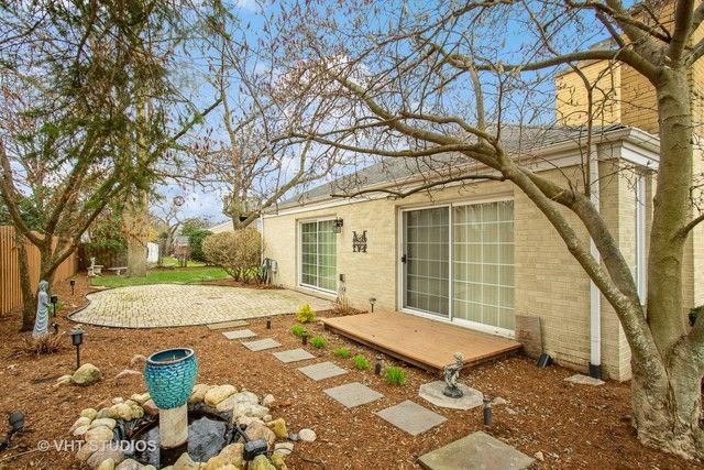 5301 Franklin Avenue, Western Springs, IL 60558