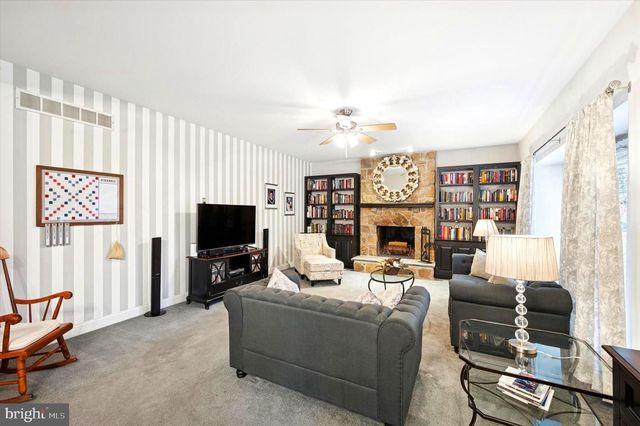 22 COUNTRY RUN, Thornton, PA 19373