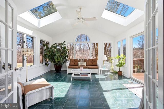 22 COUNTRY RUN, Thornton, PA 19373