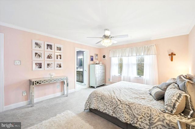 22 COUNTRY RUN, Thornton, PA 19373