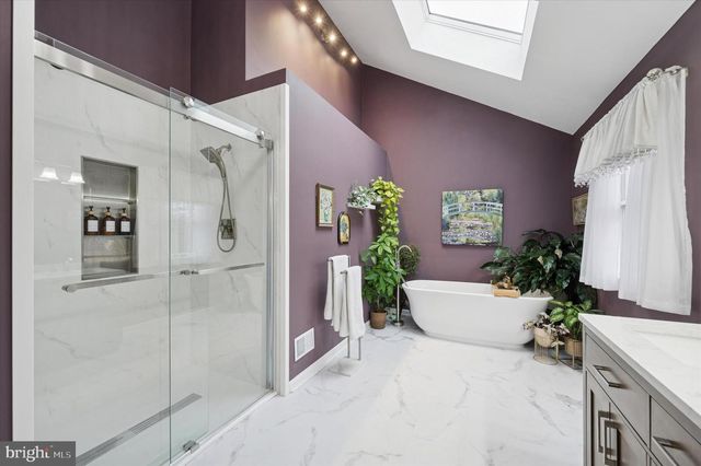 22 COUNTRY RUN, Thornton, PA 19373