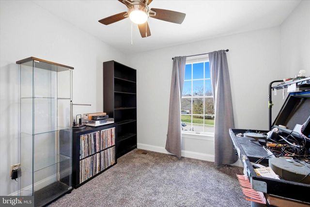 22 COUNTRY RUN, Thornton, PA 19373