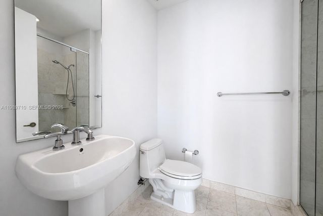 900 Brickell Key Blvd 2505, Miami, FL 33131